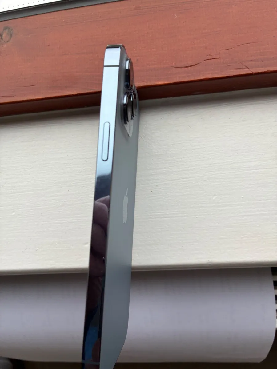 iPhone 13 Pro Max 256 GB unlocked - Image 4