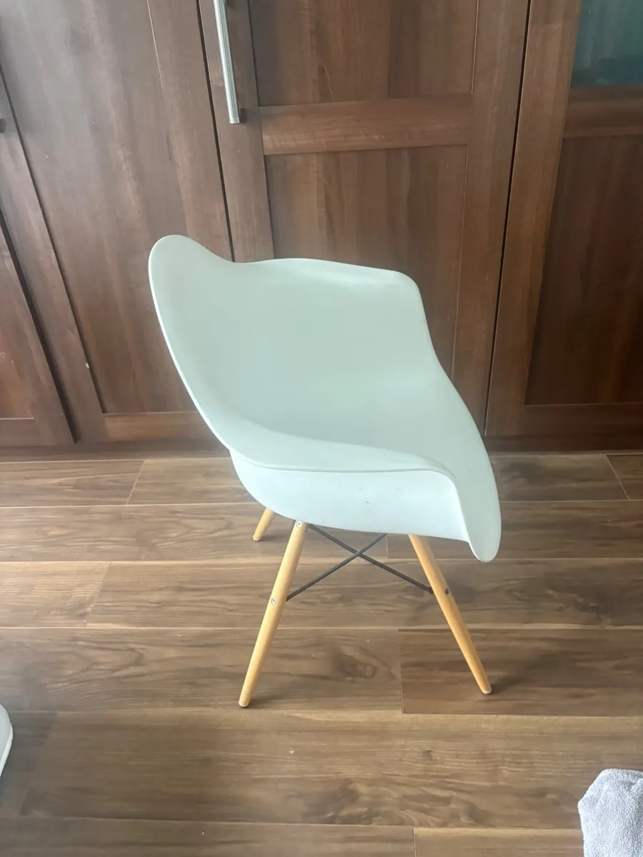 Chair - Image 1