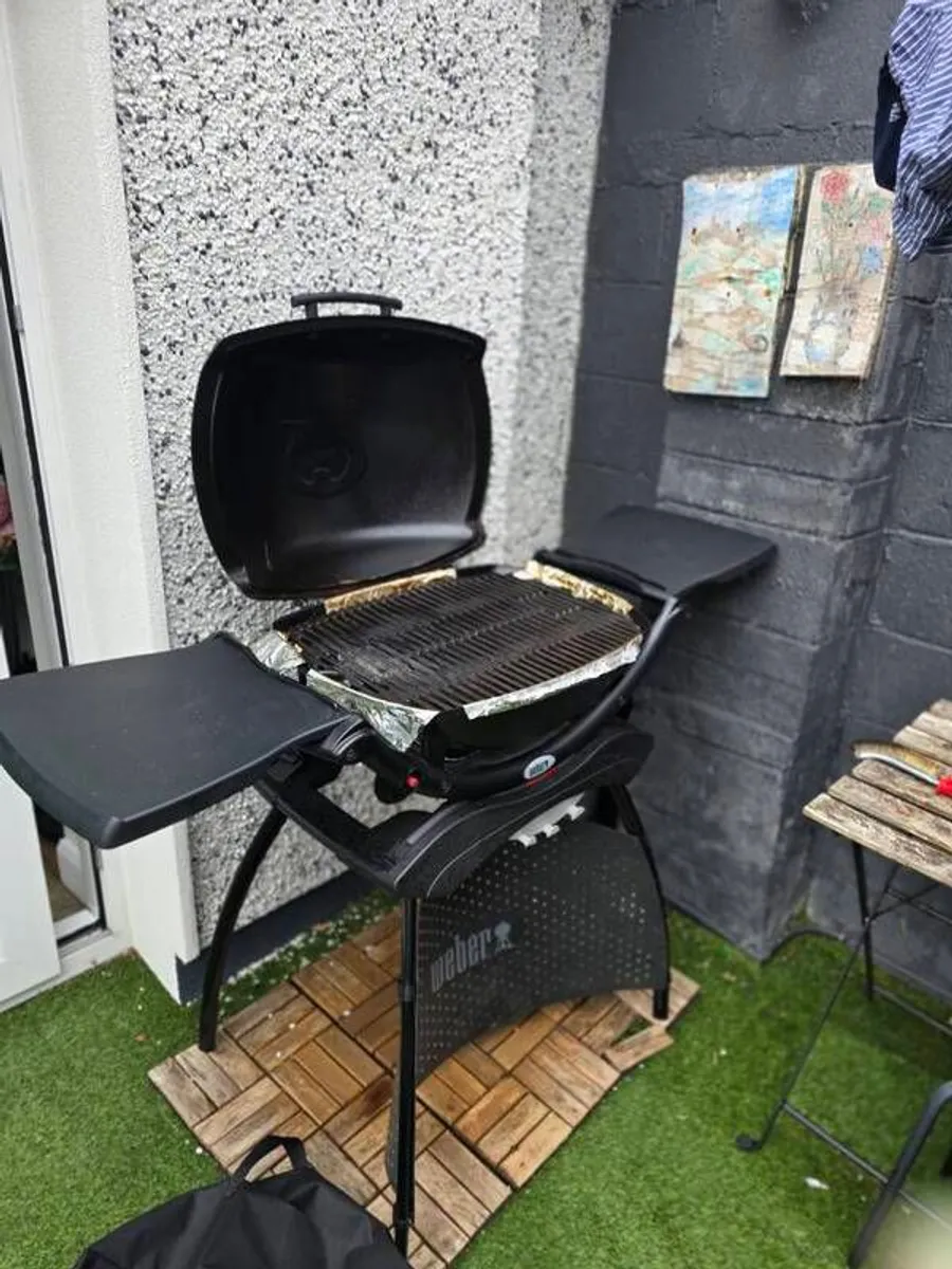 WEBER gas bbq - Image 2