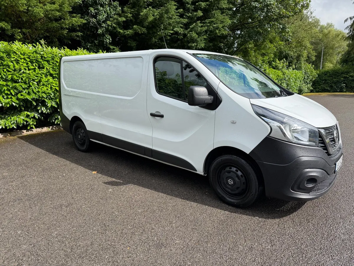 Nissan NV300 NEW CVRT - Image 1