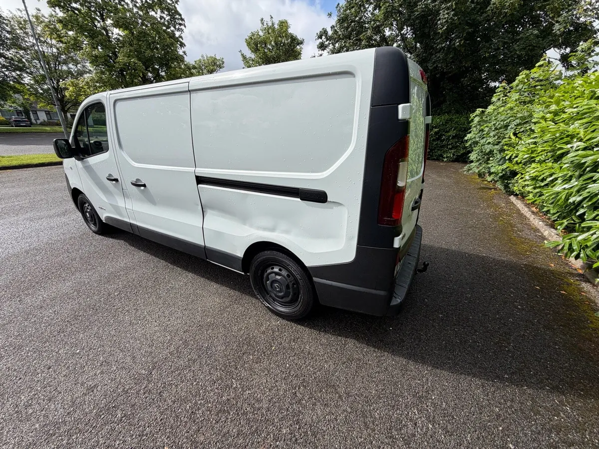 Nissan NV300 NEW CVRT - Image 4