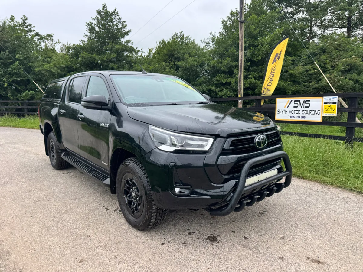 2021 Toyota Hilux Invincible Auto Beauty***** - Image 3