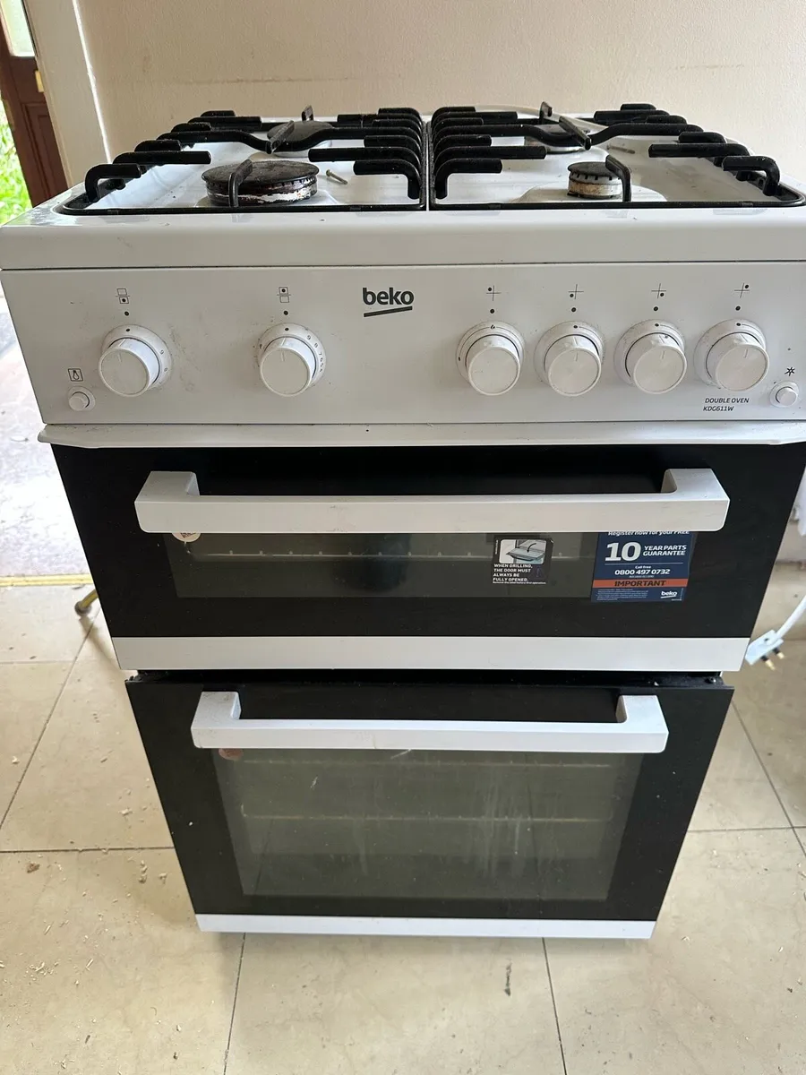 Gas cooker - Image 1