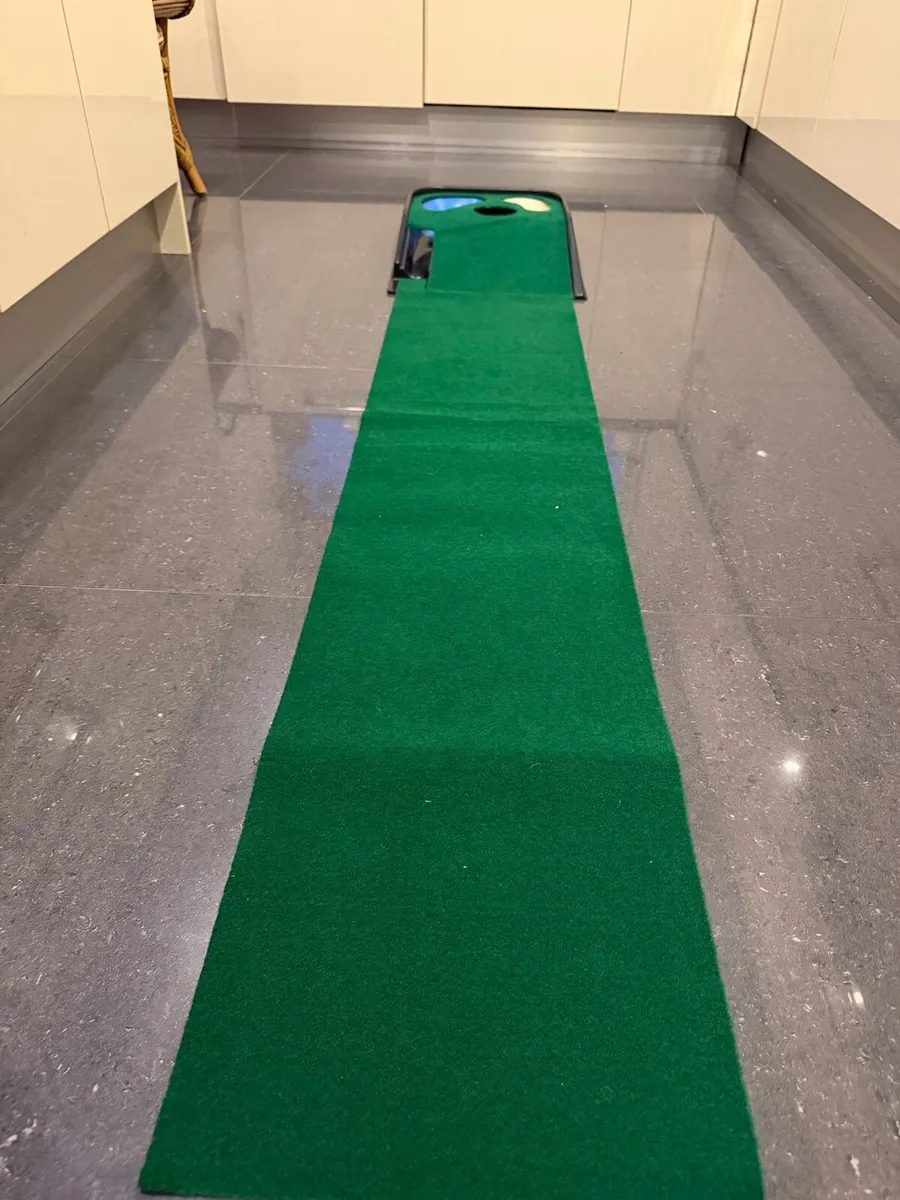Masters Hazard Putting Mat - Image 3