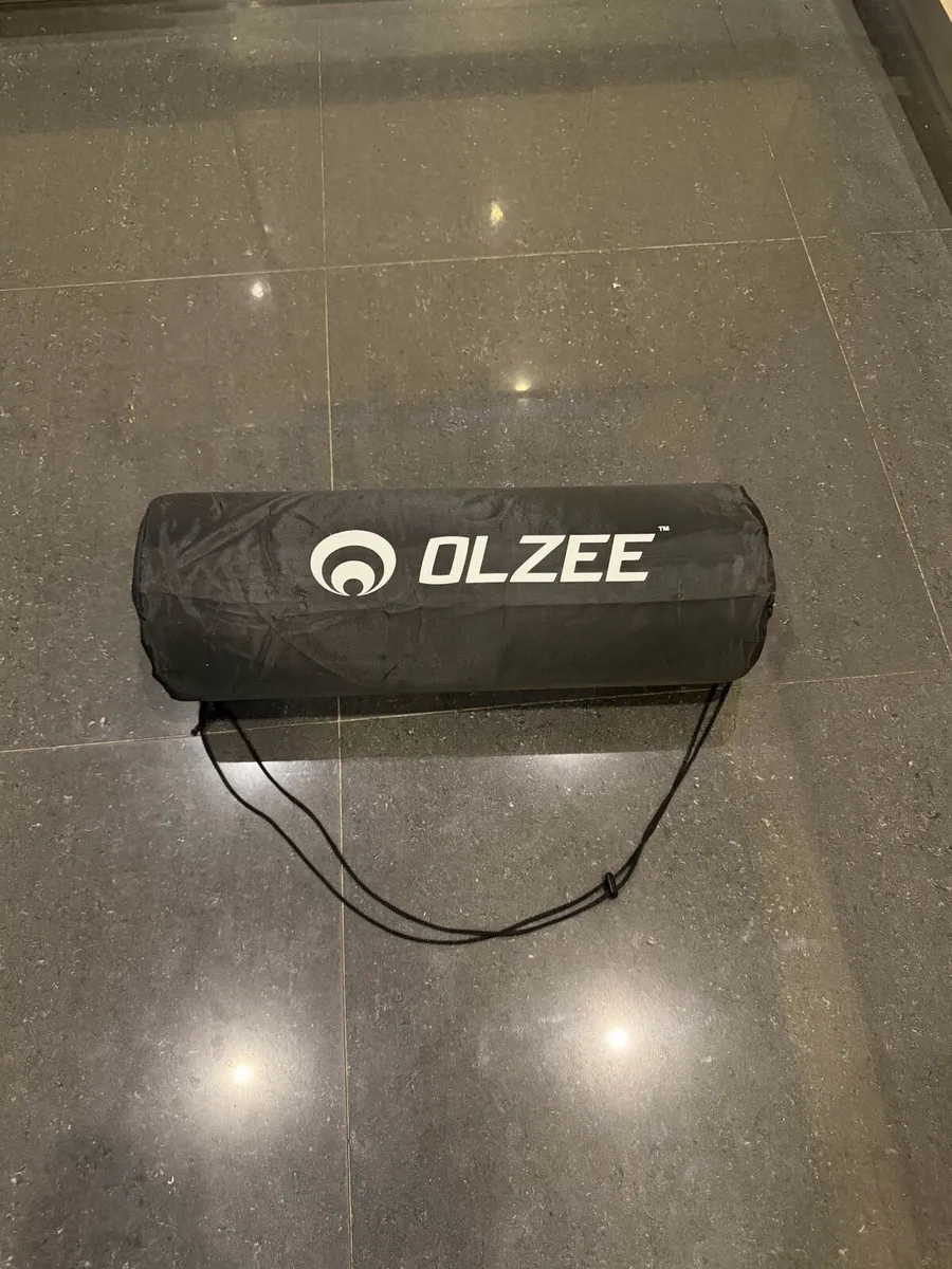 Olzee Putting Mat - Image 3