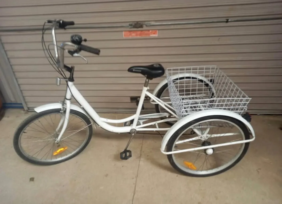 White Adult Tricycle / 3 wheel trike - Image 1