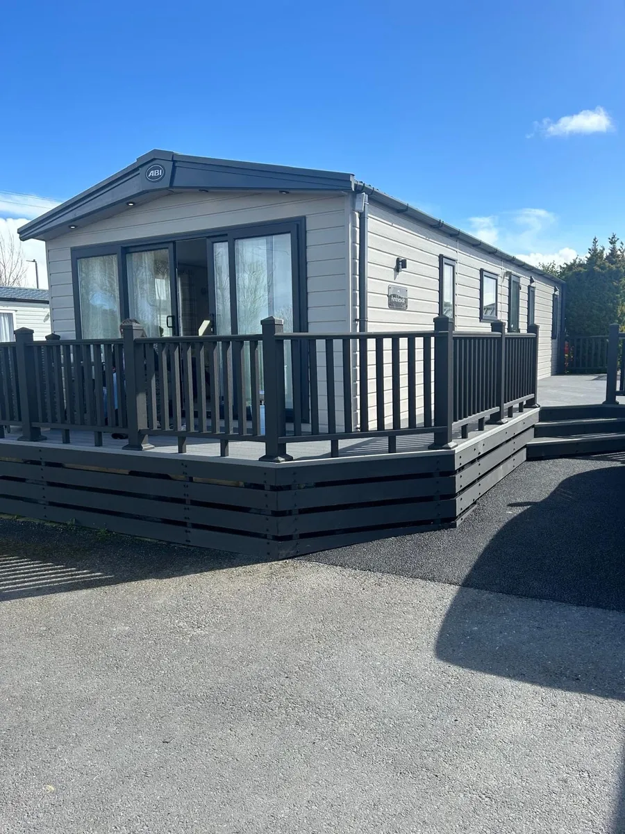 Mobile Home - Image 1