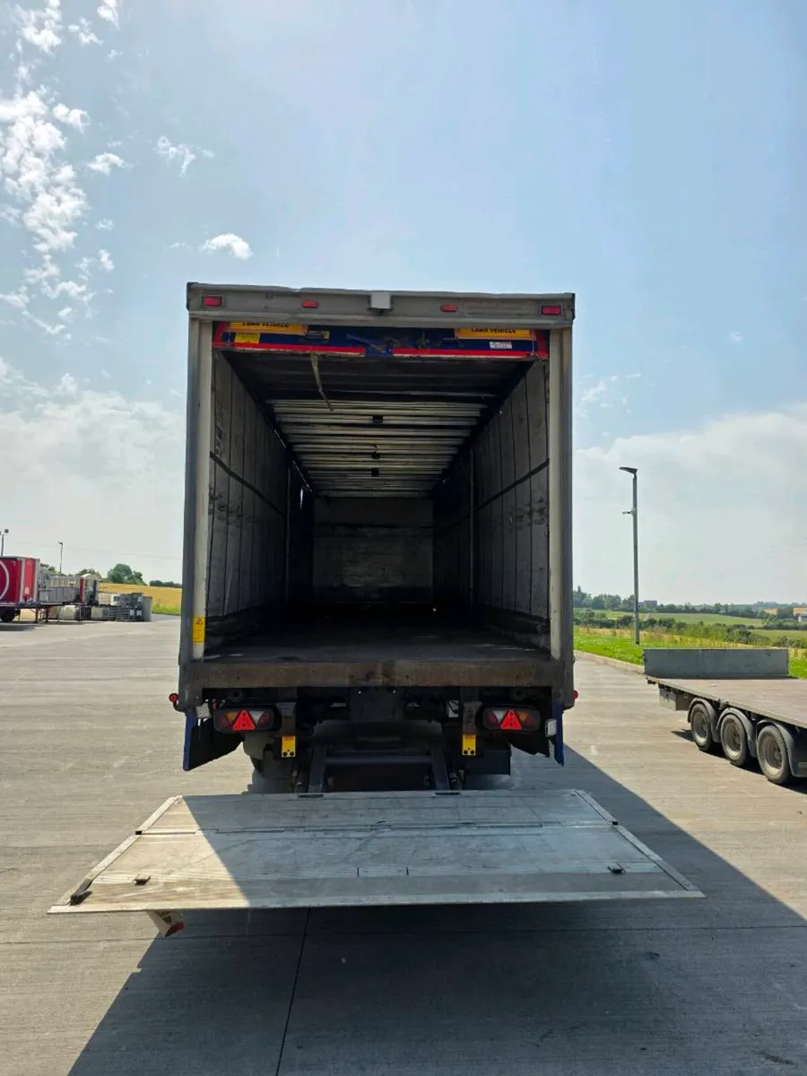 30' David Lawrence Curtainsider - Image 4