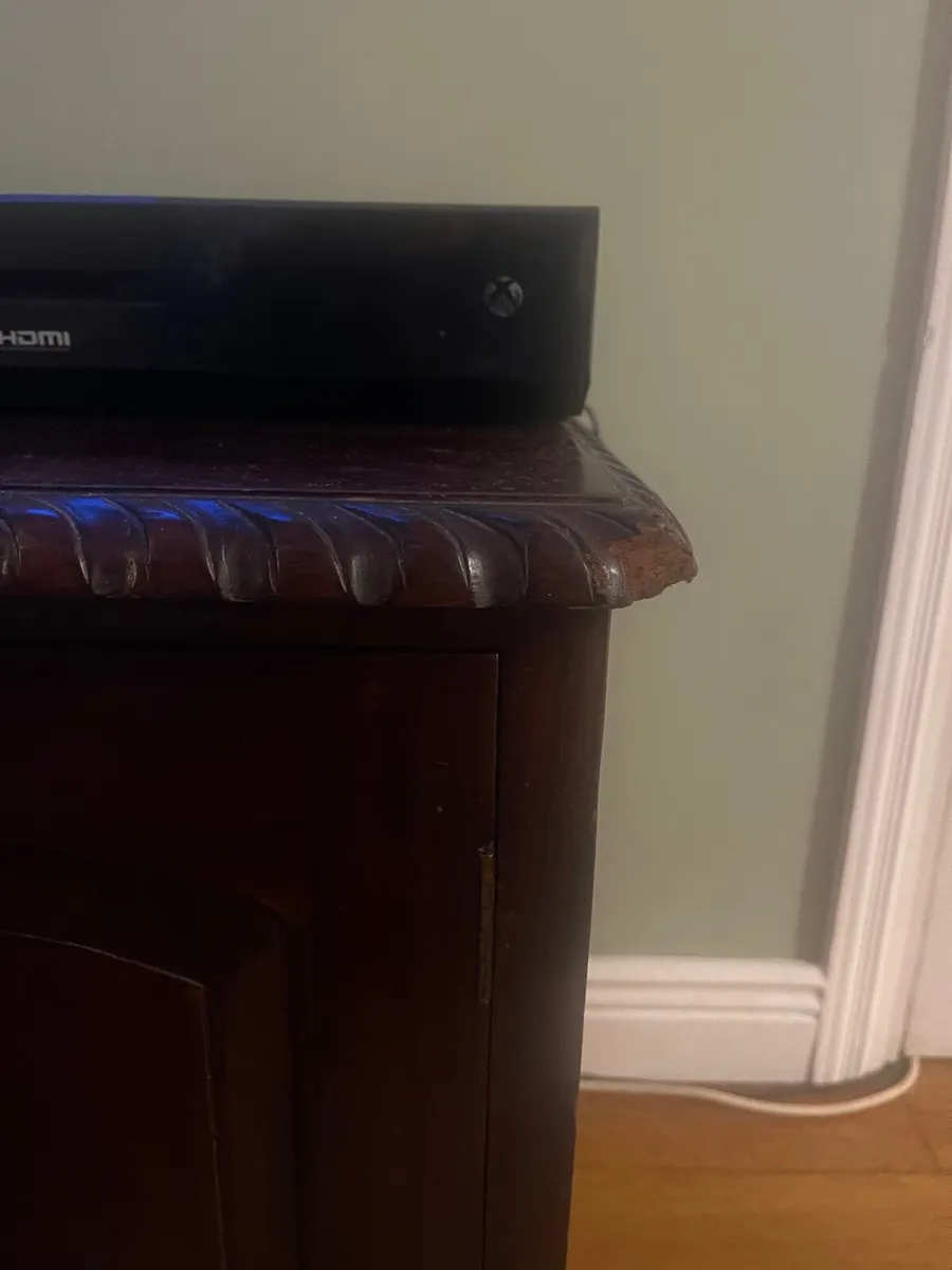 Furniture Mahogany TV  console - Image 3