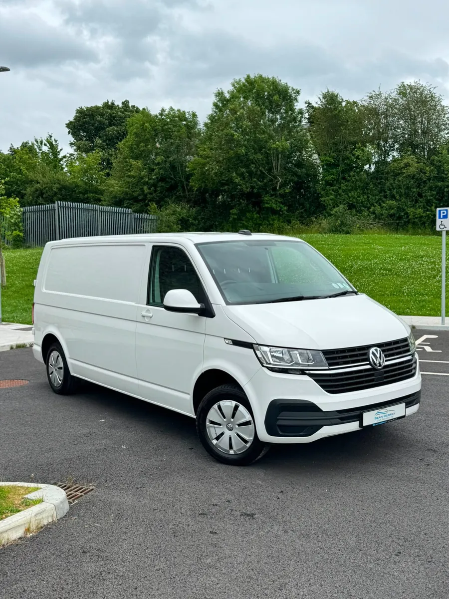 Volkswagen Transporter 2024 - Image 1