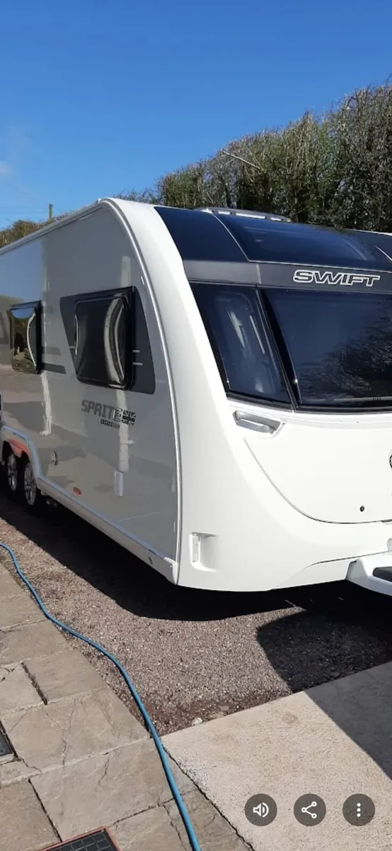 SWIFT SPRITE SUPERQUATRO DB - Image 1