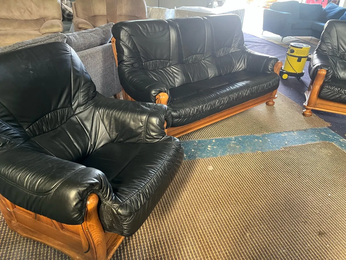 Sofa 3+1+1 leather suite couches - Image 3