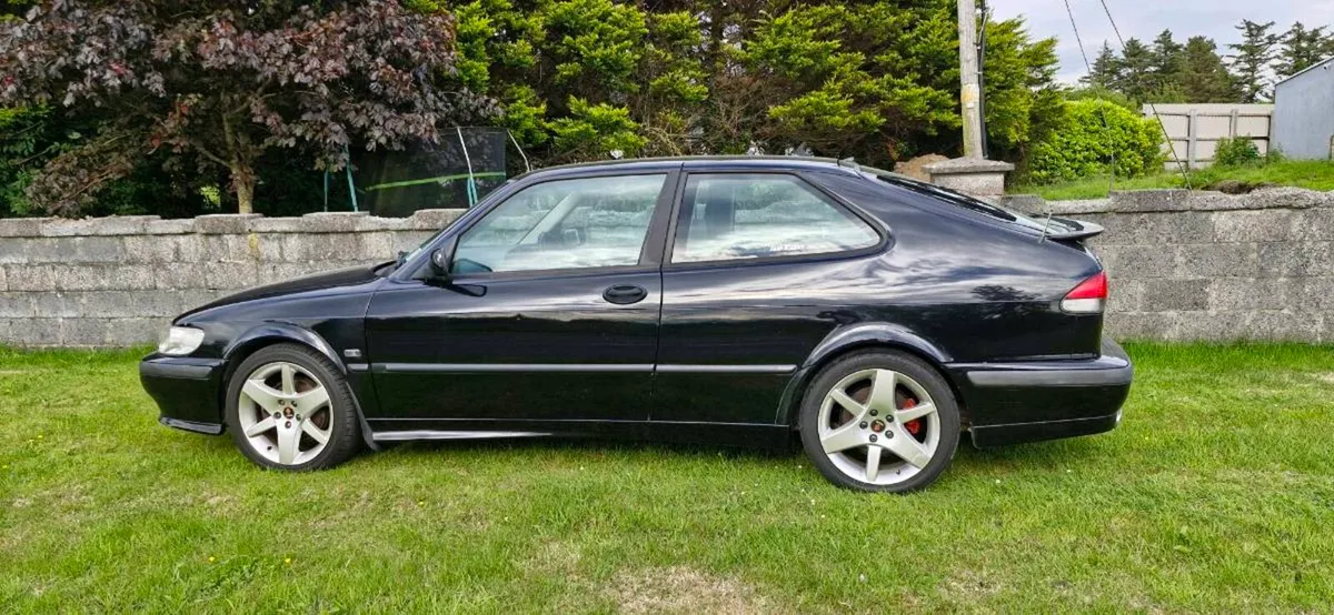 Saab 93 turbo Manual coupe . Rare car . - Image 3