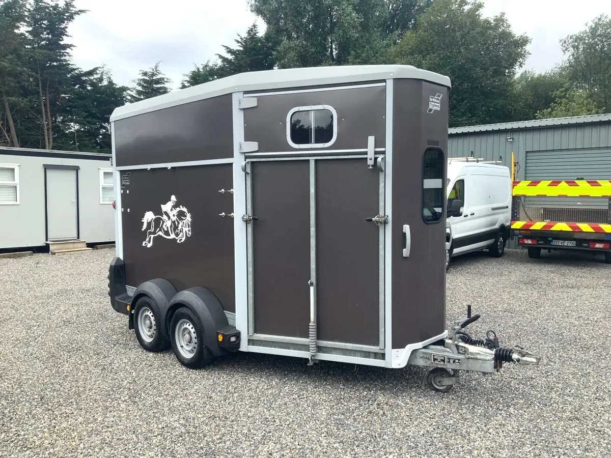 Ivor Williams 511 horse 🐴 box 2 stall . 2019 - Image 2
