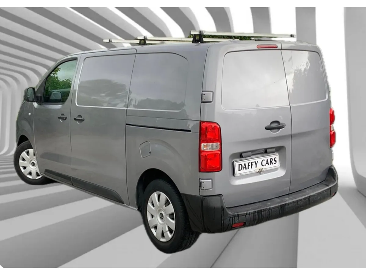 Citroen Dispatch MWB 1.5 BLUEHDI 100 1 1000KG 4DR - Image 3