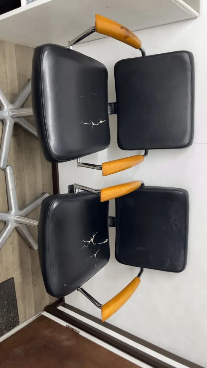 Salon Furniture - Image 2