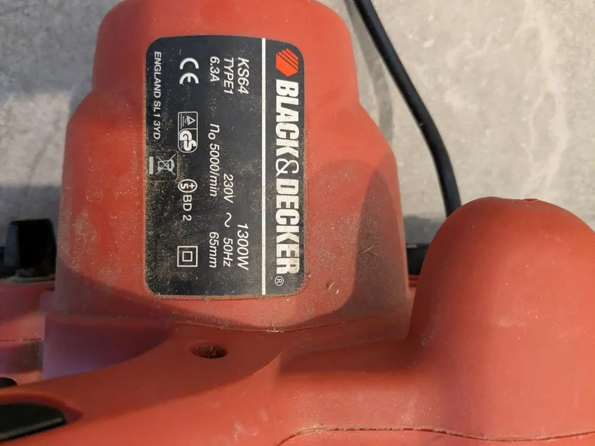 Black & Decker KS64 Circular Saw + KW712 Planer - Image 2