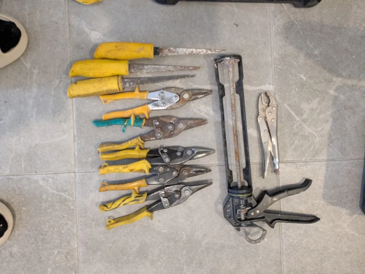 Plastering Hand Tools, Pliers, Chalk & Accessories - Image 4