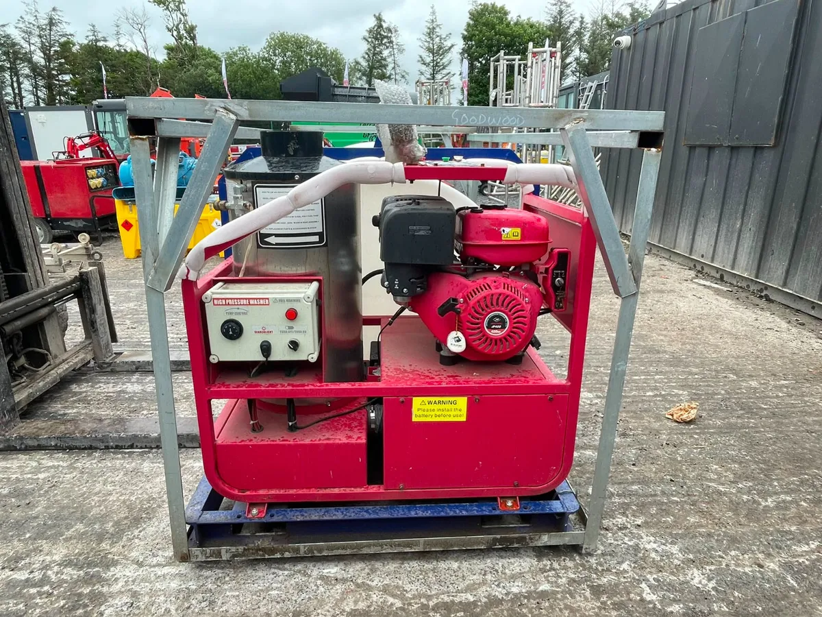 Diesel Hot Wash Pressure Washer - Image 4