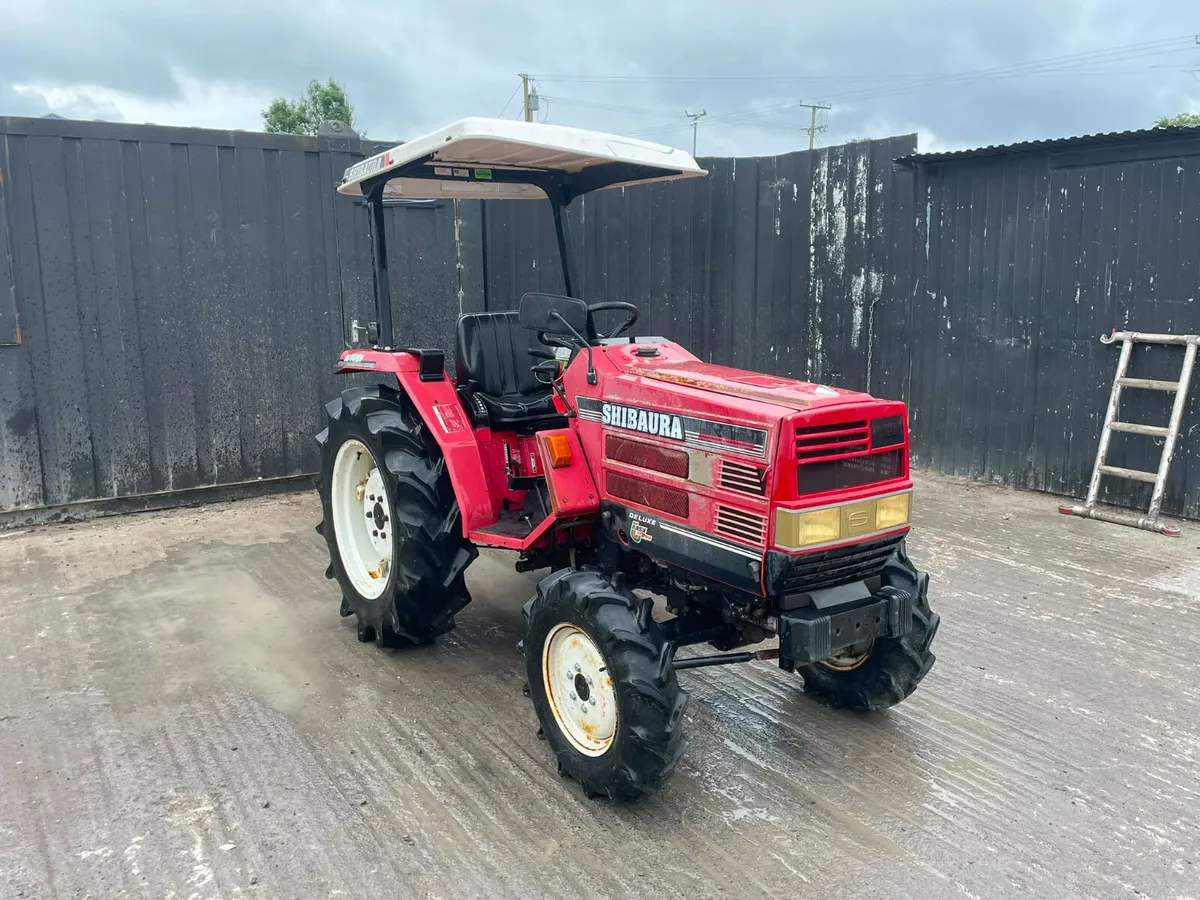 Shibaura D235F 4WD Compact Tractor, Rotovator - Image 1