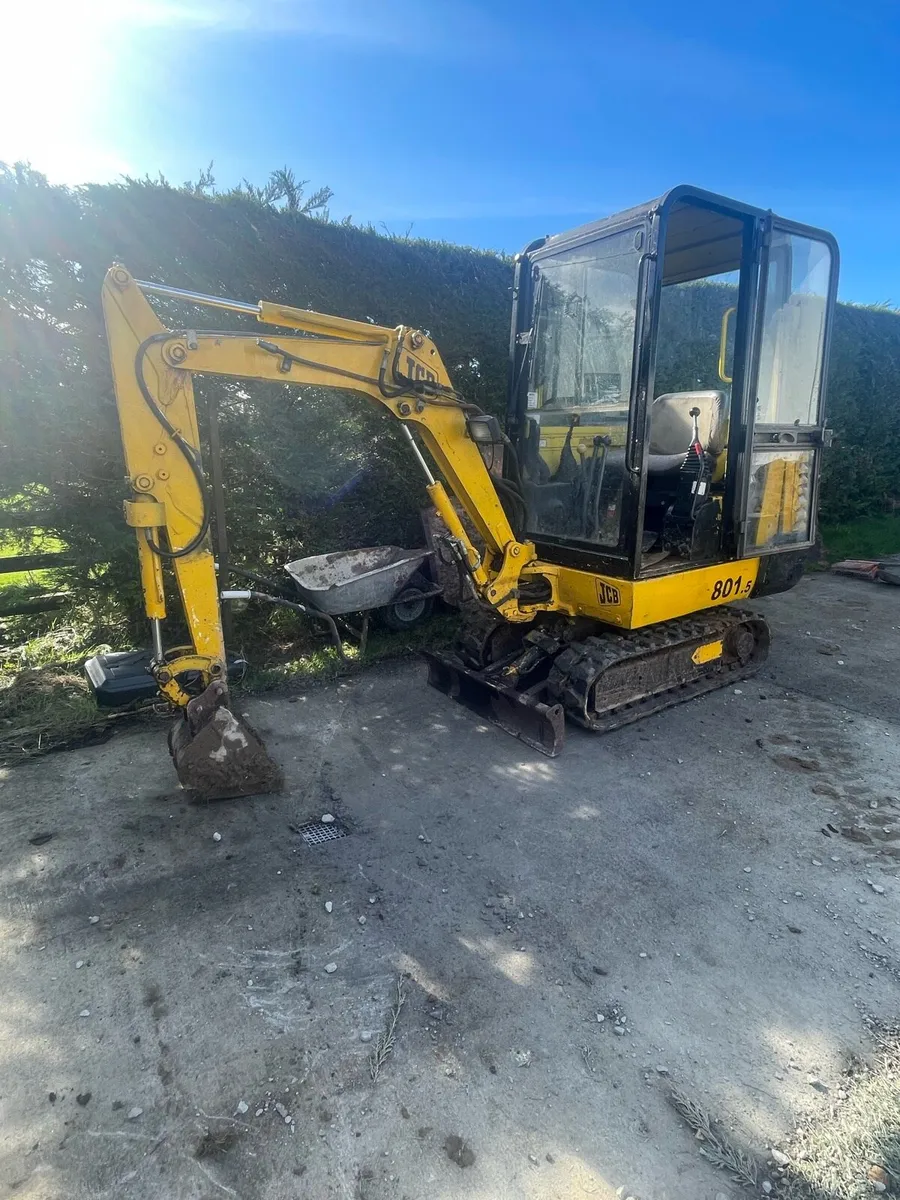 JCB 1.5 ton - Image 1