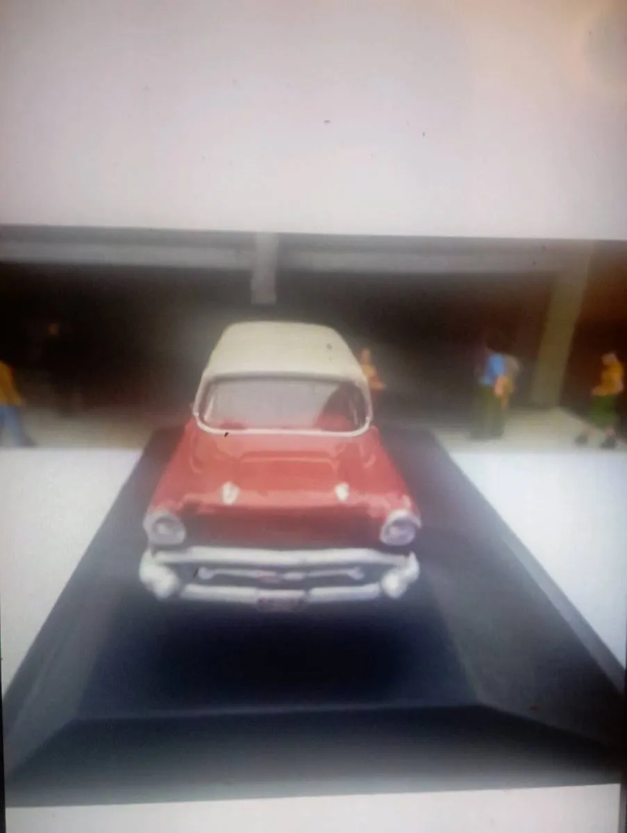 SIGNATURE DIE--CAST VINTAGE 1957 CHEVROLET  NOMAD - Image 2