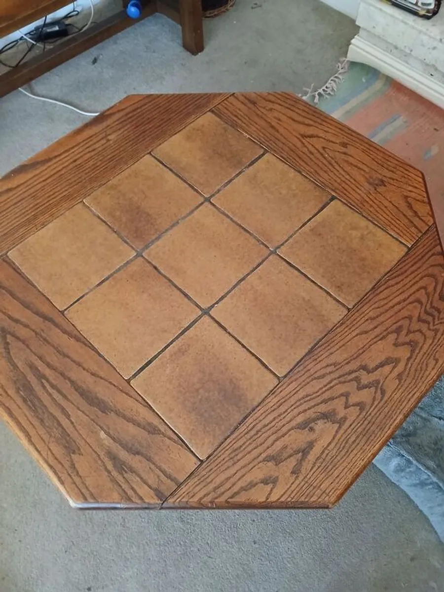 Solid oak tile top table - Image 4