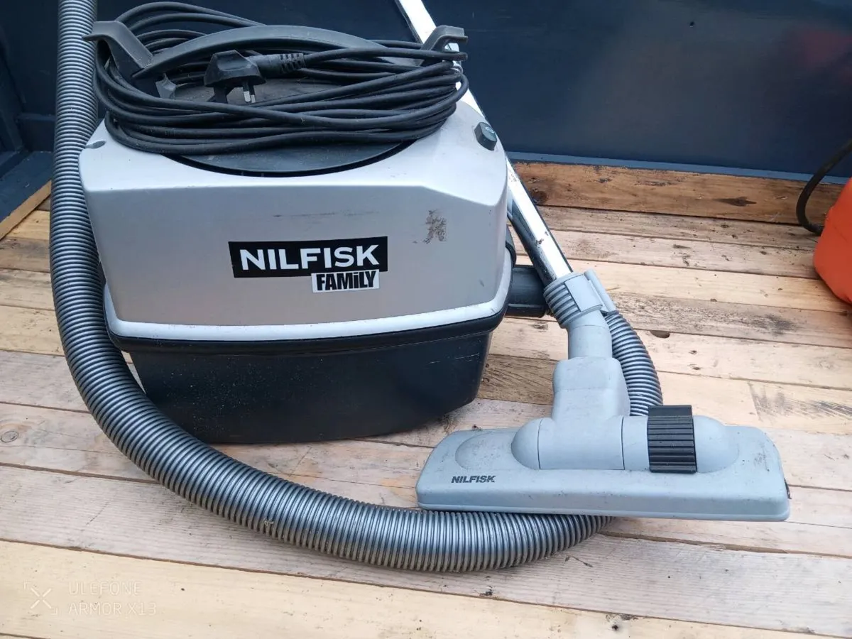 Nilfisk Family Vacuum