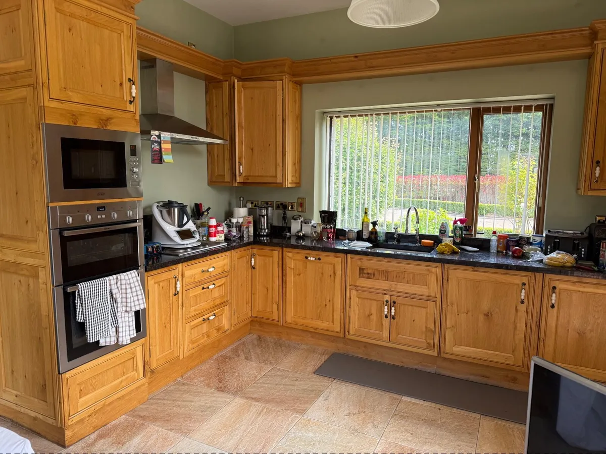 Kitchen - Image 4