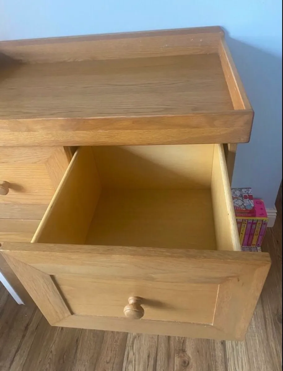 Baby changing unit - Image 3