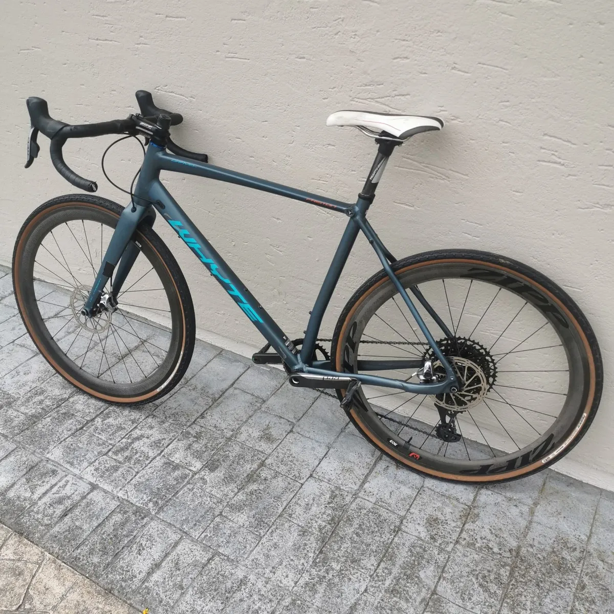 Whyte gravel bike - Image 3