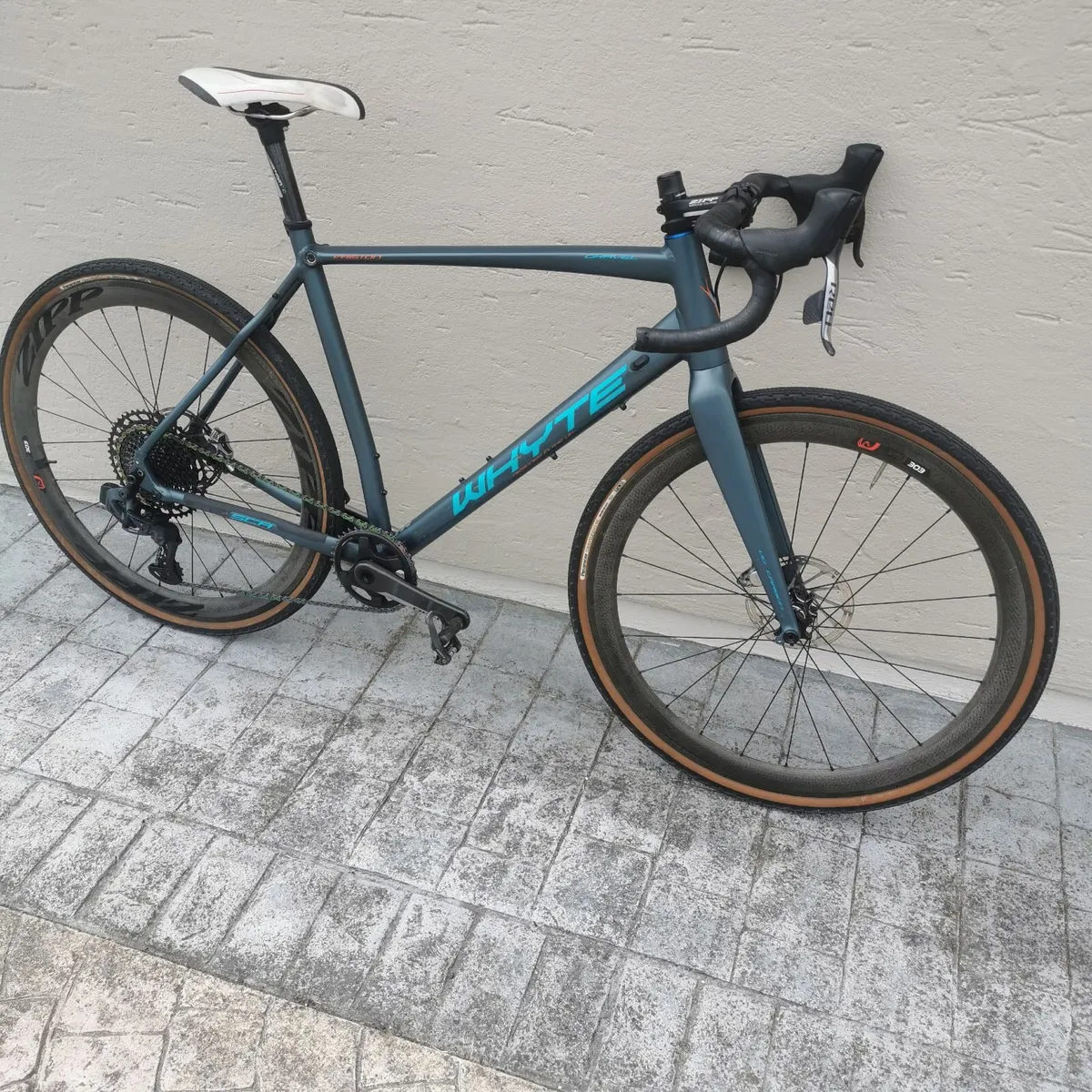 Whyte gravel bike - Image 1