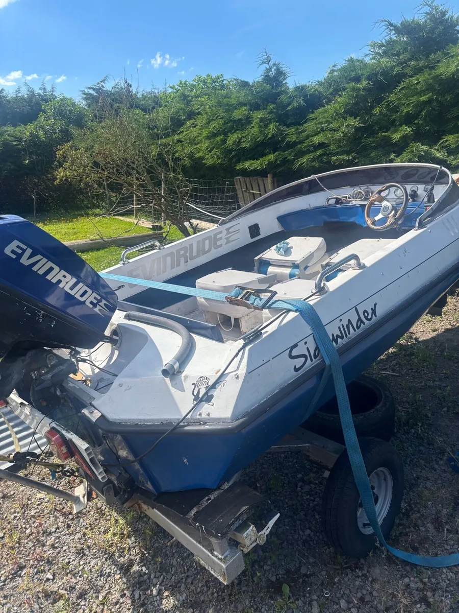 Speed boat - Image 2