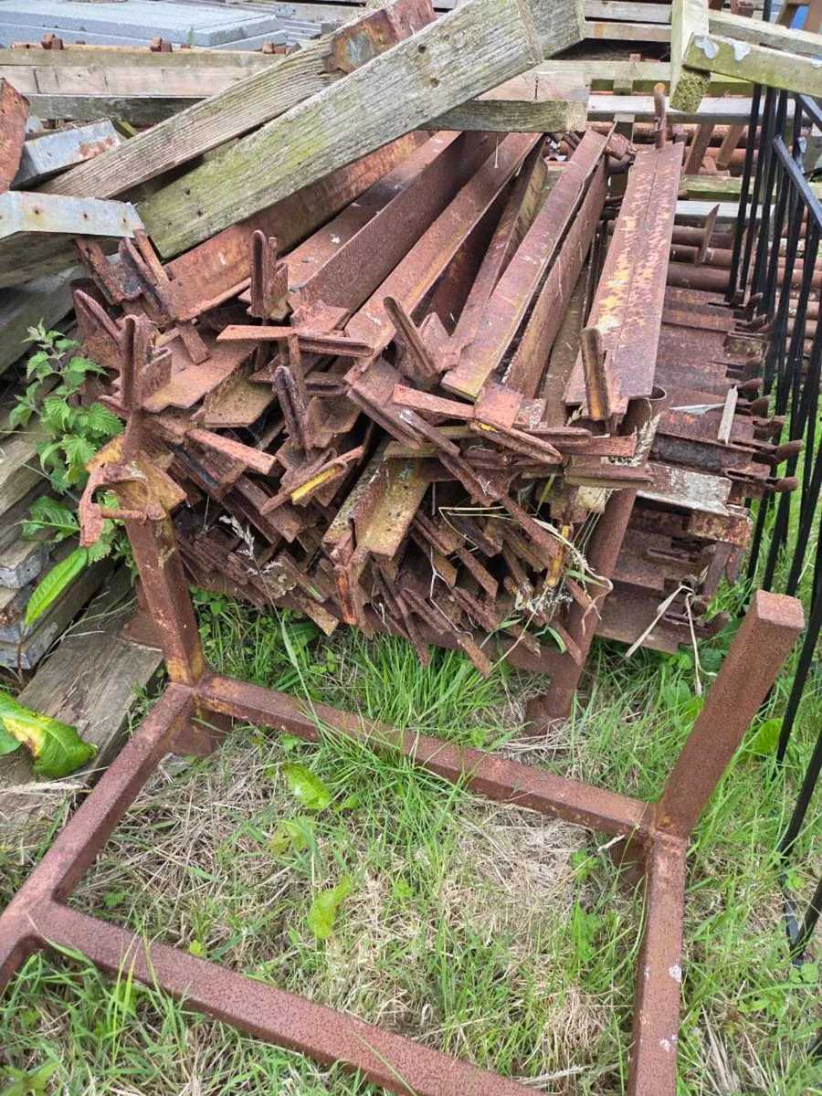 Scaffolding - Image 2