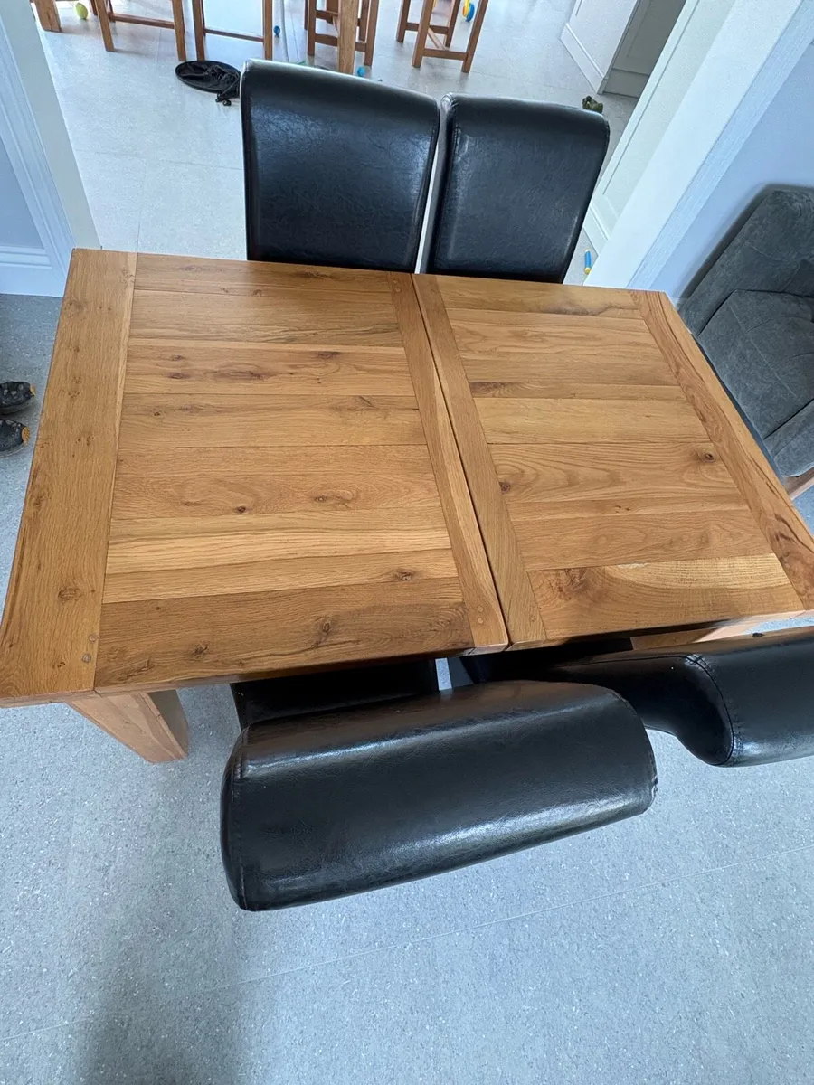 Dining table and Chairs - Image 3