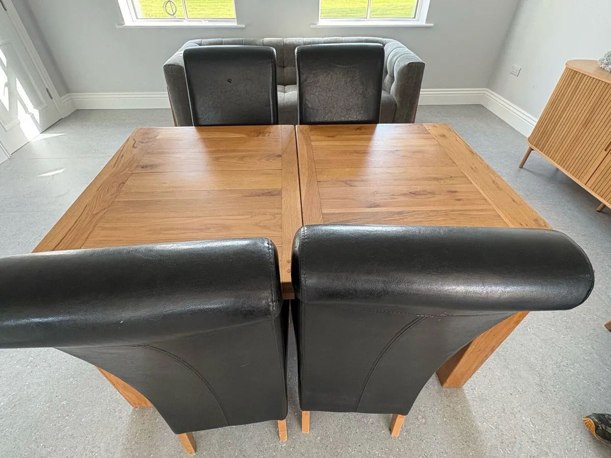 Dining table and Chairs - Image 4