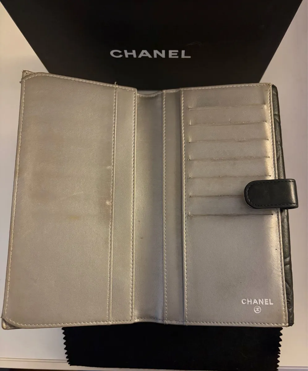 Chanel Wallet - Image 4