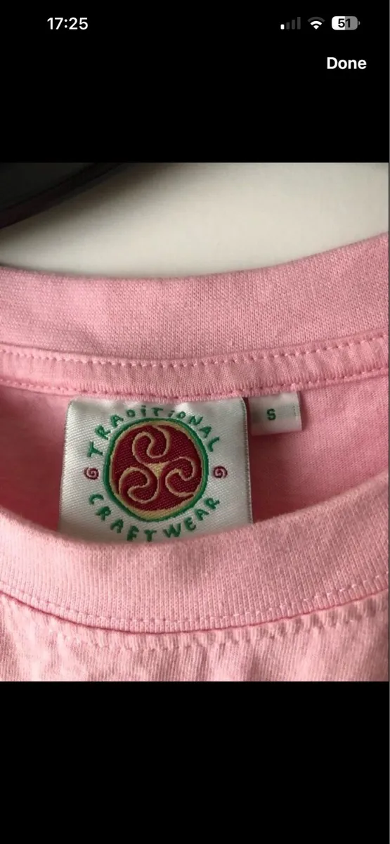 Ladies Ireland top size S €5 - Image 2