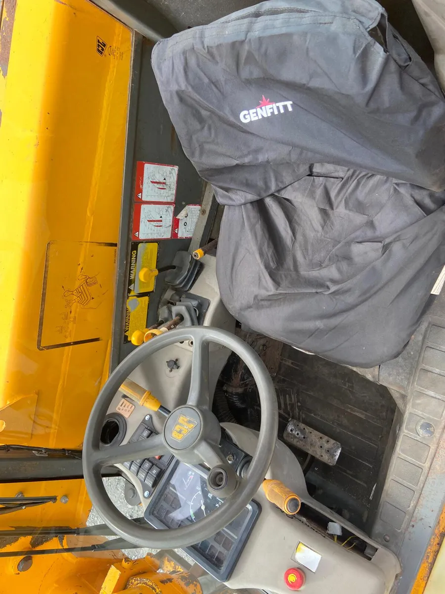 JCB 520/50 Mini Teleporter - Image 4