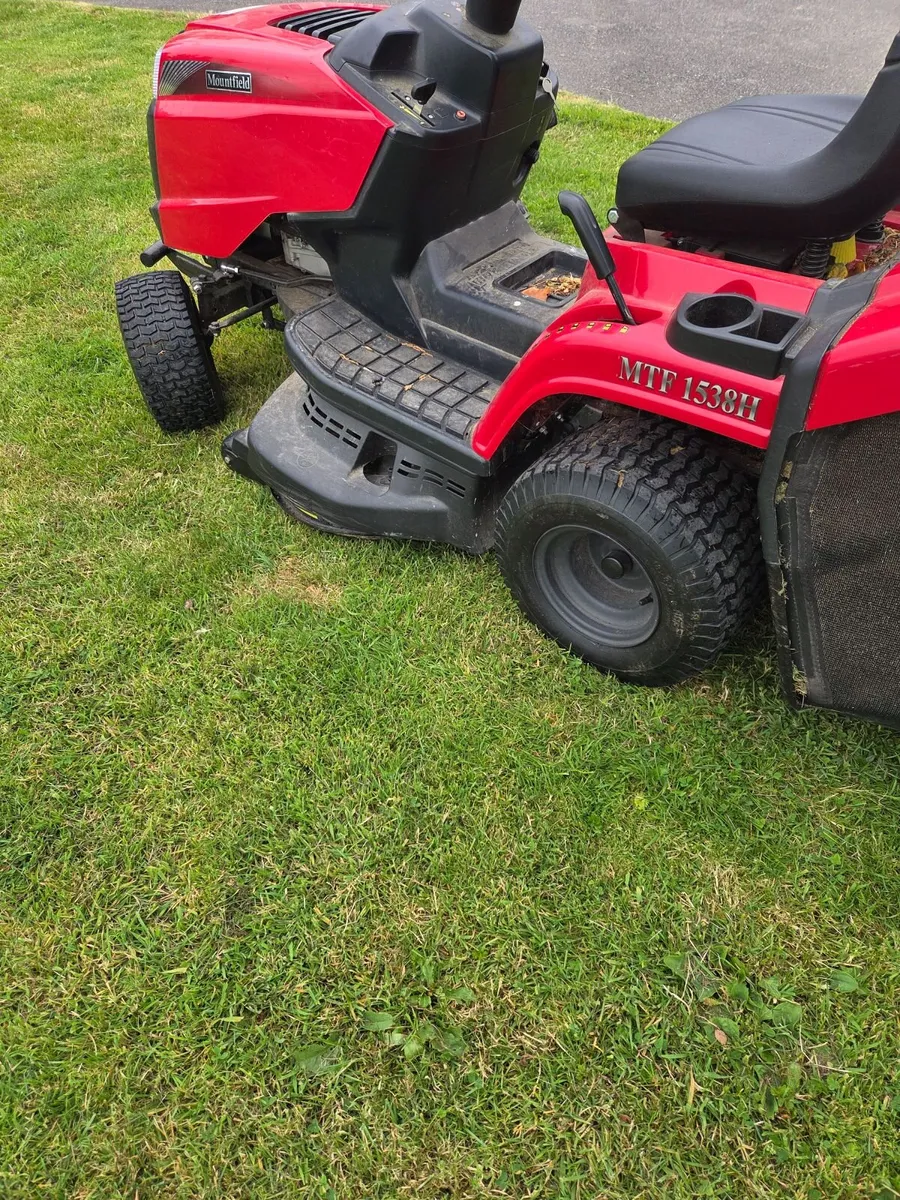 Mountfield Ride On Mower - Image 3