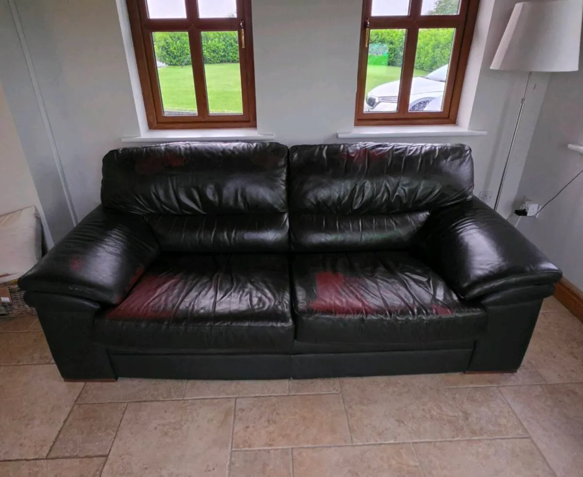 Leather couch, 3 seater - Image 1
