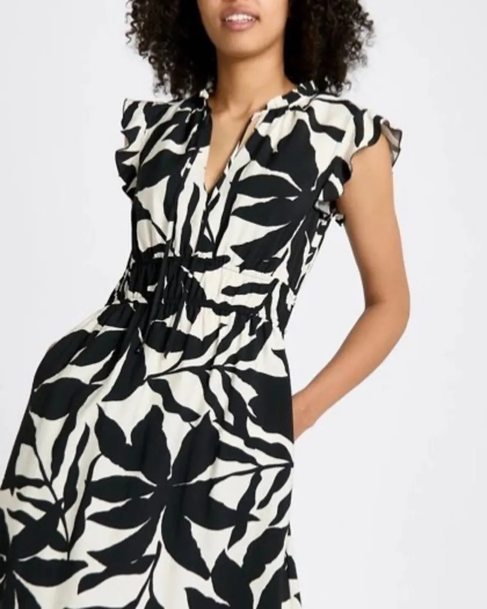NEW Mono Print Dress: Size 8 - Image 2