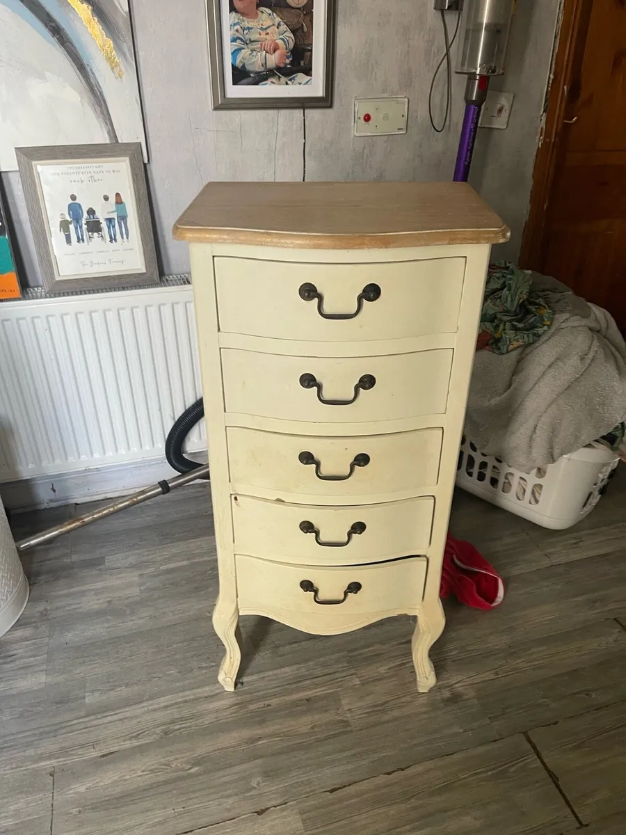 Drawers - Image 1