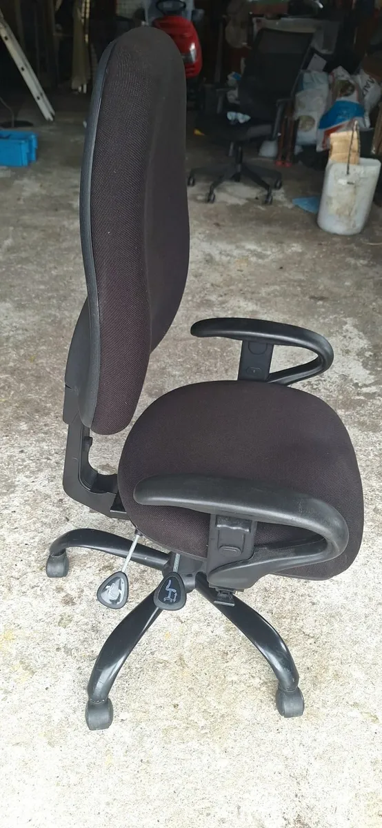 Office Chairs - Image 2