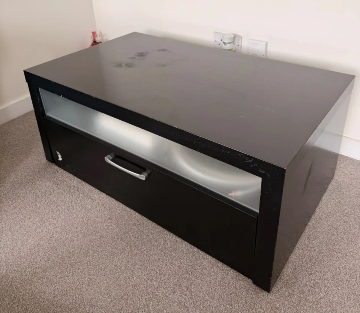 Tv unit FOR FREE, first come, first served, collec - Image 2