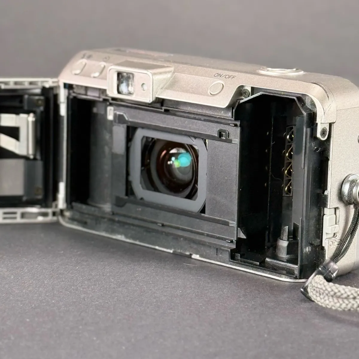 Minolta Riva Zoom 115 Multi AF - Image 3