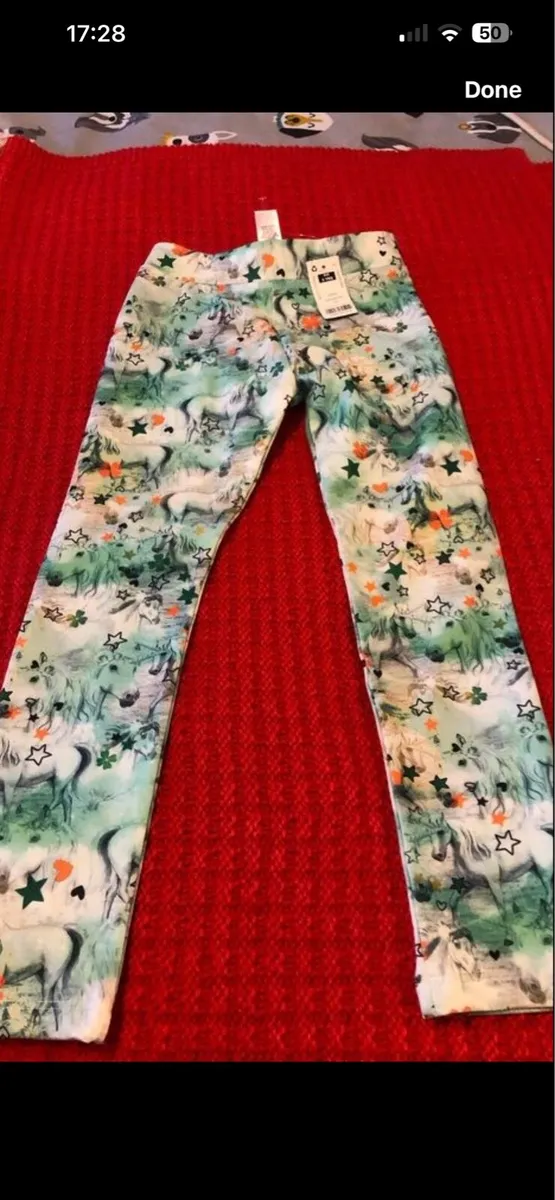 Girls BNWT legging age 5 €5 - Image 1