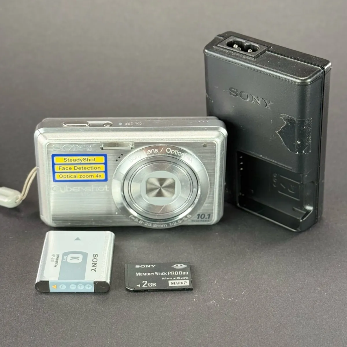 Sony Cyber-shot DSC-S950 - Image 1