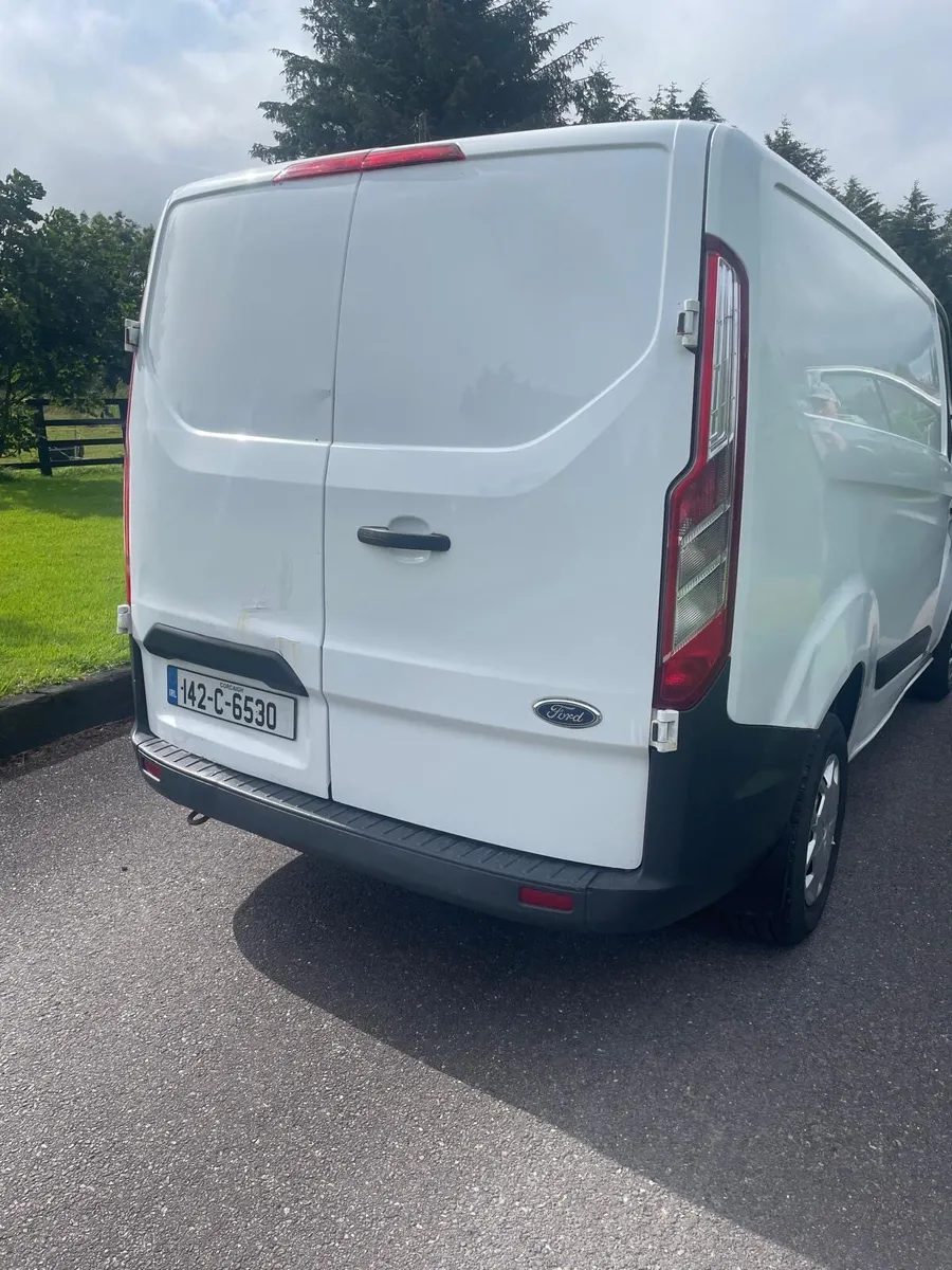 Ford is Transit Custom - Image 3