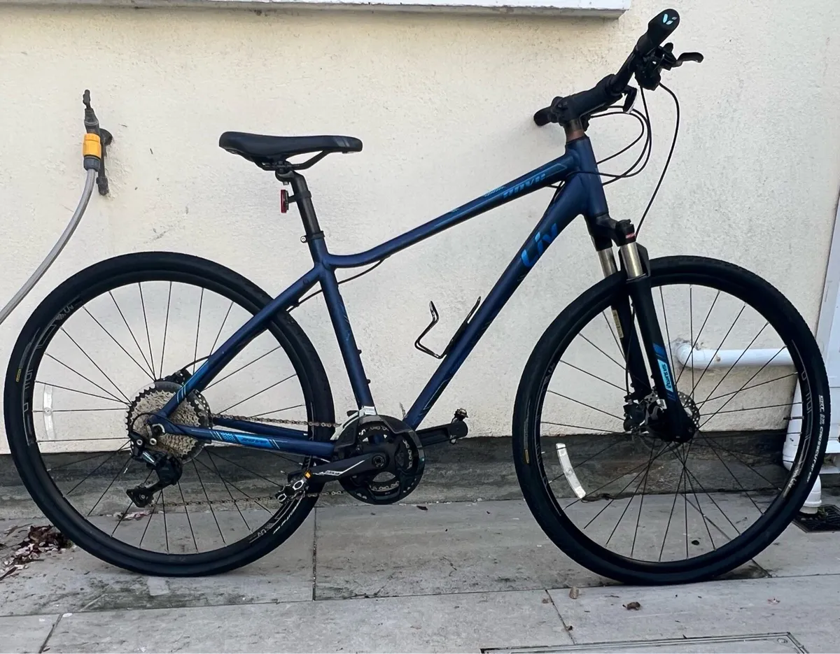Women’s Hybrid Bike (Giant Liv Rove 1 RRP €999) - Image 1